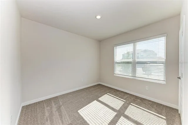 $3,500 | 18143 Wheathouse Place, Bradenton, FL 34211