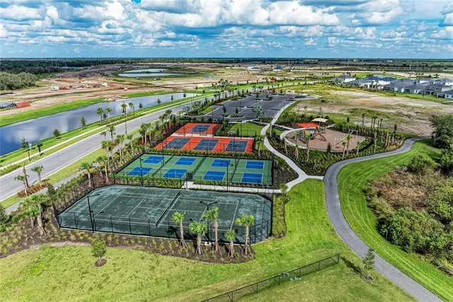 $3,500 | 18143 Wheathouse Place, Bradenton, FL 34211