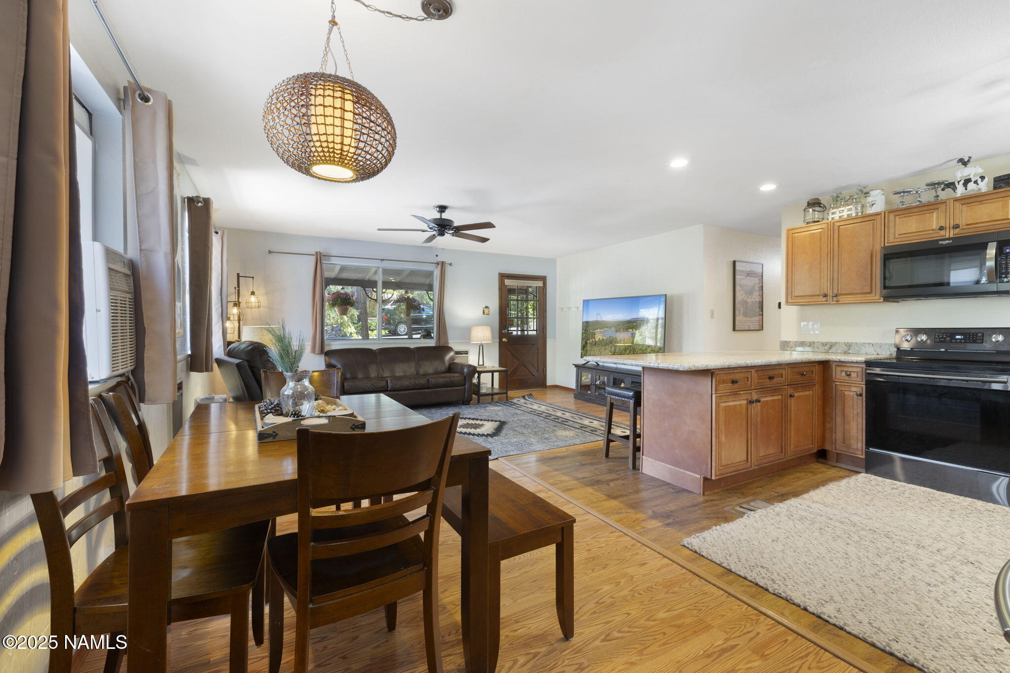 17670 Mustang Road Munds Park, AZ 86017 - Photo 10 of 35 13-web-or-mls-FA9A0421