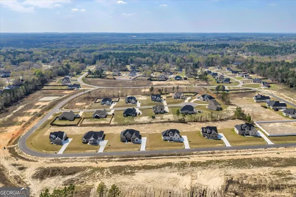 $394,500 | 444 Burlington Drive, Lizella, GA 31052