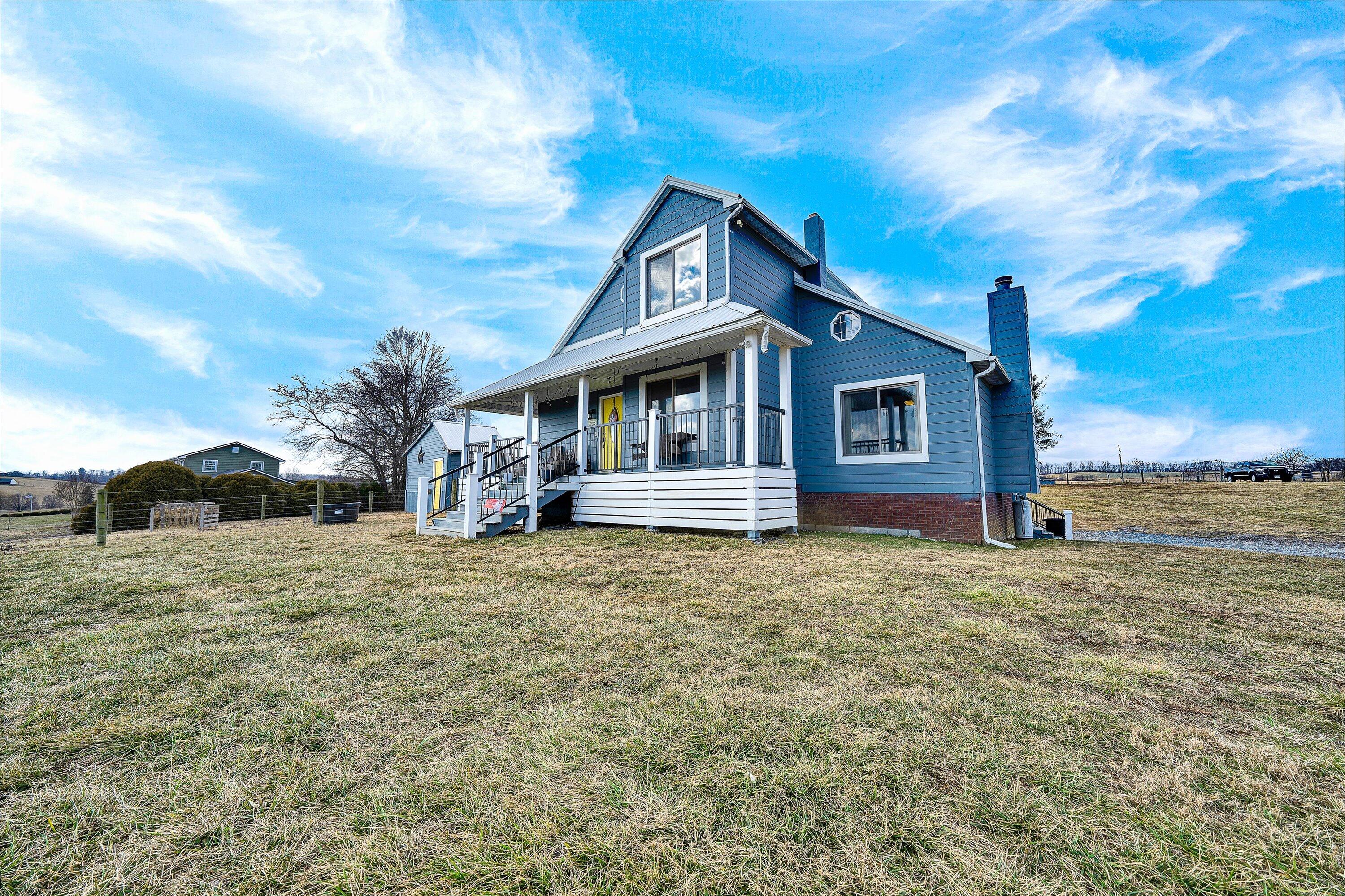 6379 Ruebush Road Dublin, VA 24084 - Photo 45 of 53 Front Porch Far