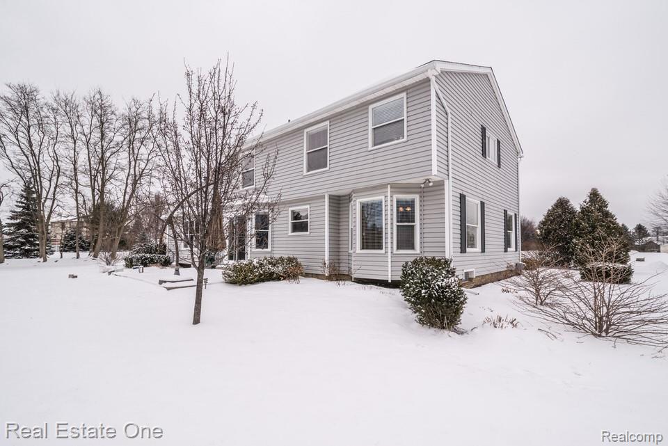 1825 Park Ridge Court Howell, MI 48843 - Photo 35 of 41 DSC_0681.jpg