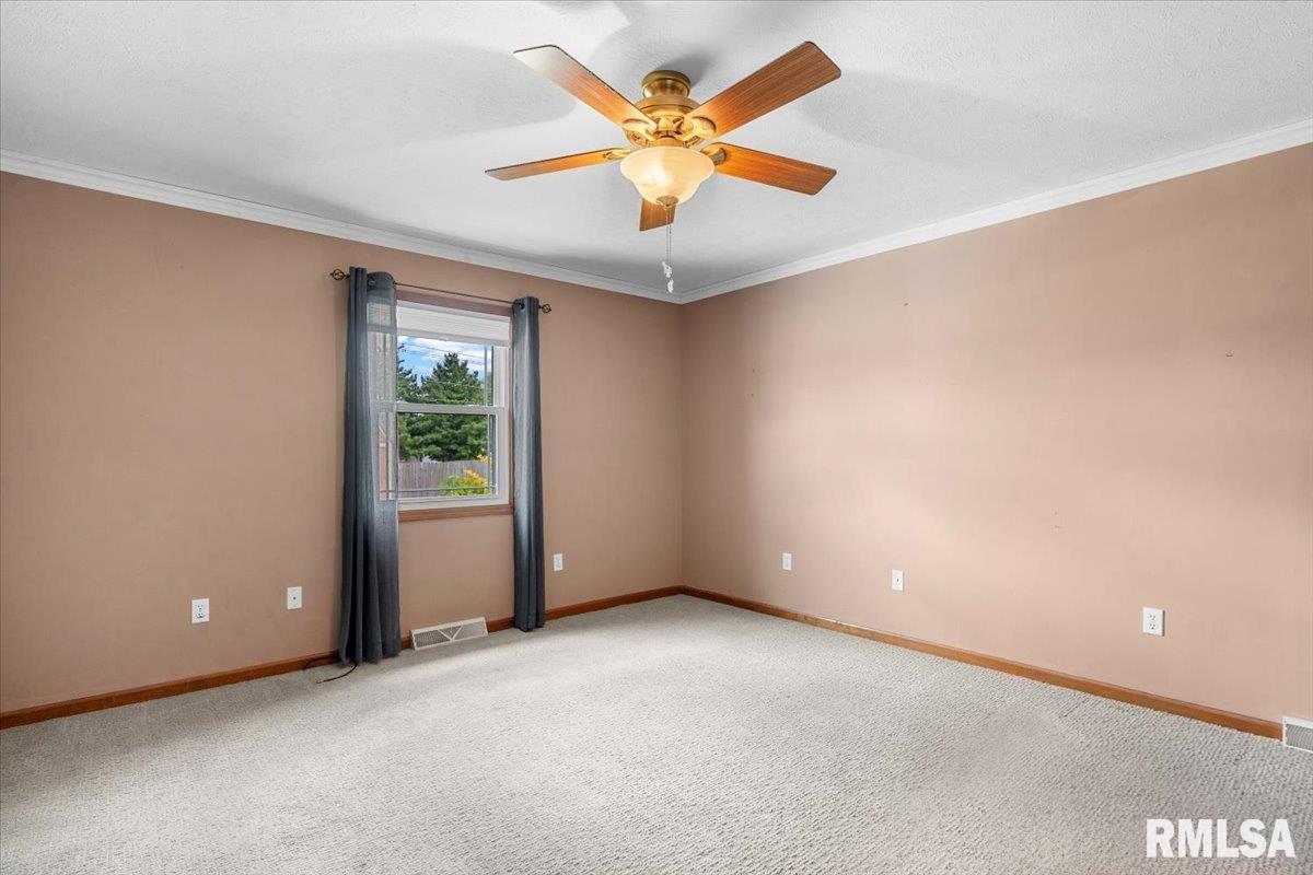 6418 Hayley Court Springfield, IL 62712 - Photo 12 of 28 Gallery Image 12