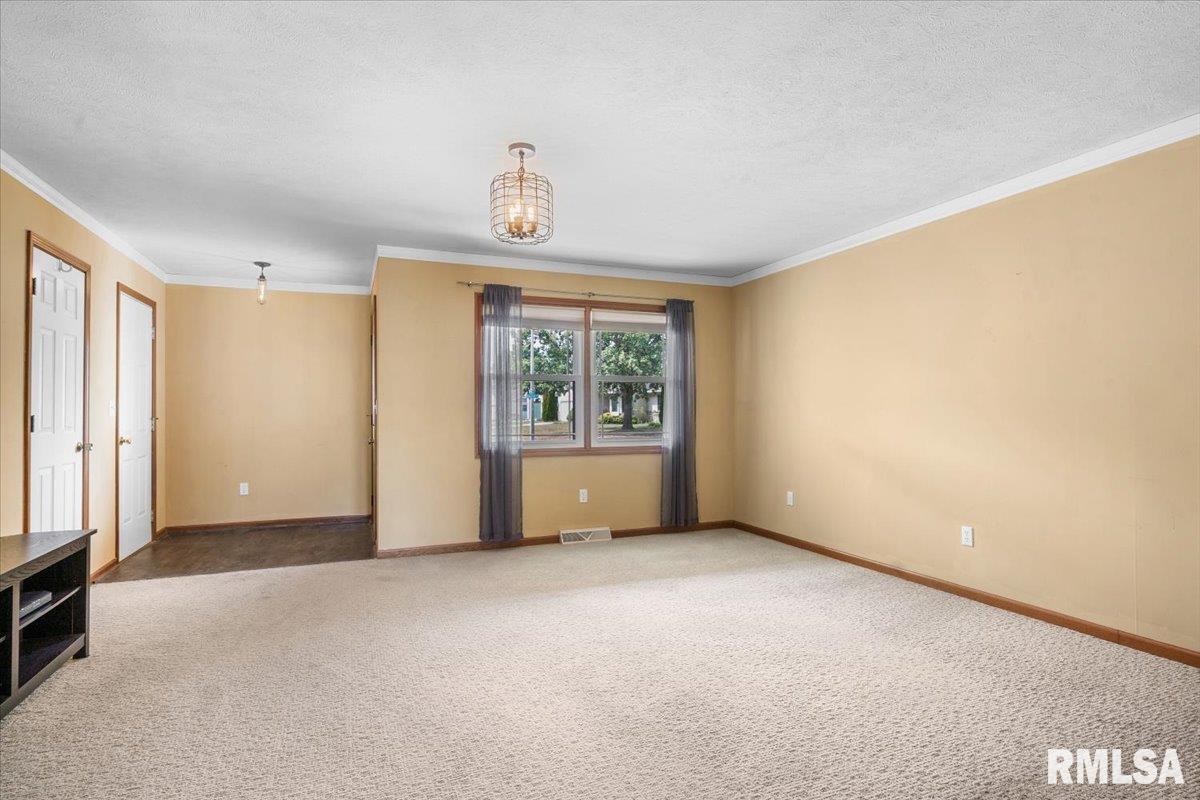 6418 Hayley Court Springfield, IL 62712 - Photo 6 of 28 Gallery Image 6