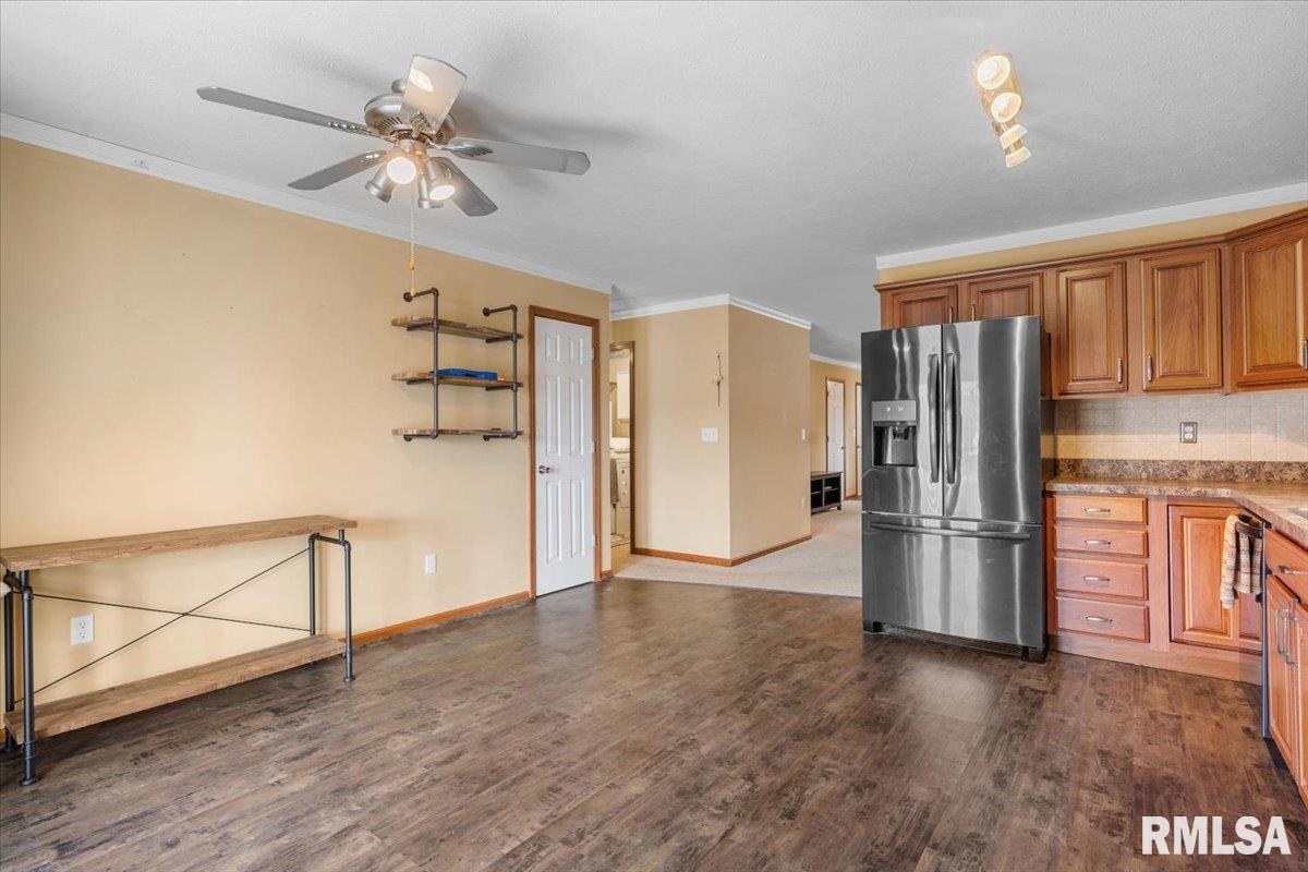 6418 Hayley Court Springfield, IL 62712 - Photo 9 of 28 Gallery Image 9