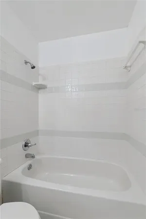 $171,000 | 2040 San Marcos Drive Southeast, Unit 206, Winter Haven, FL 33880