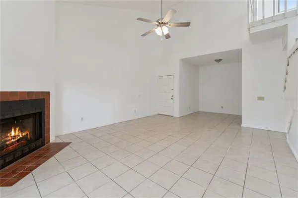 $171,000 | 2040 San Marcos Drive Southeast, Unit 206, Winter Haven, FL 33880