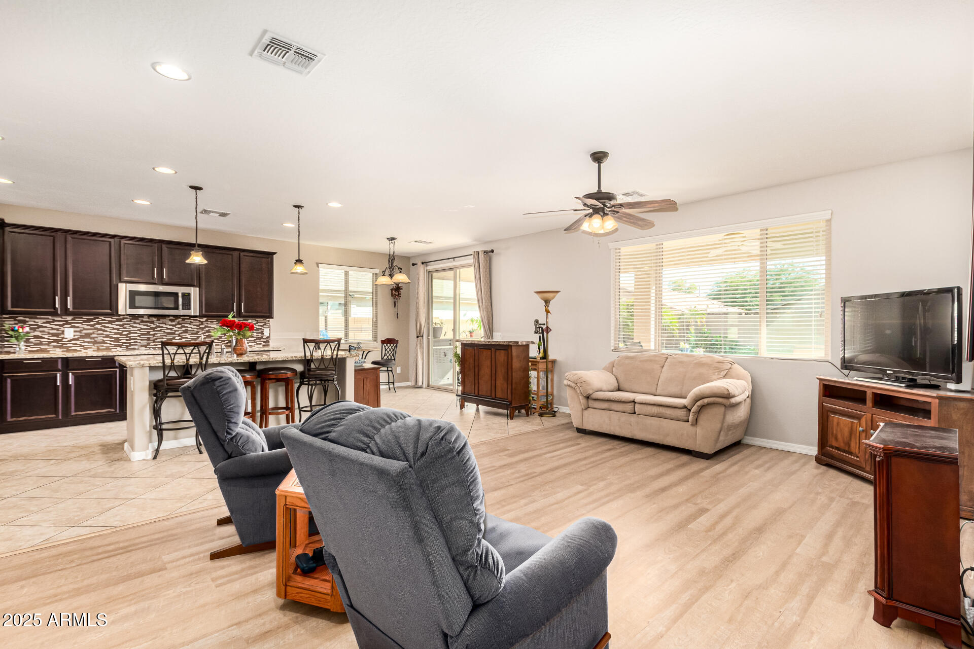 16763 West Adams Street Goodyear, AZ 85338 - Photo 27 of 42 Great Room