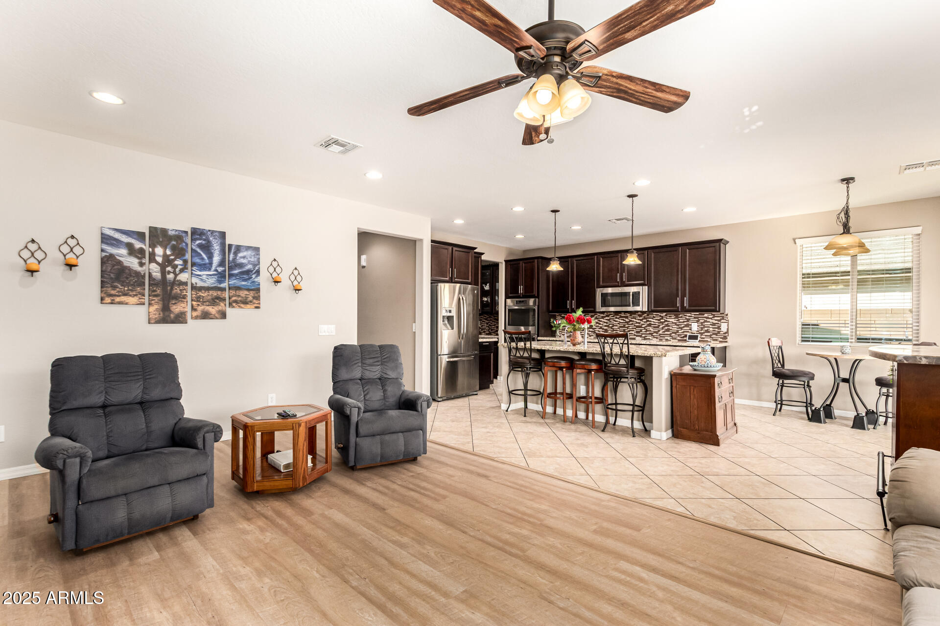 16763 West Adams Street Goodyear, AZ 85338 - Photo 8 of 42 Great Room