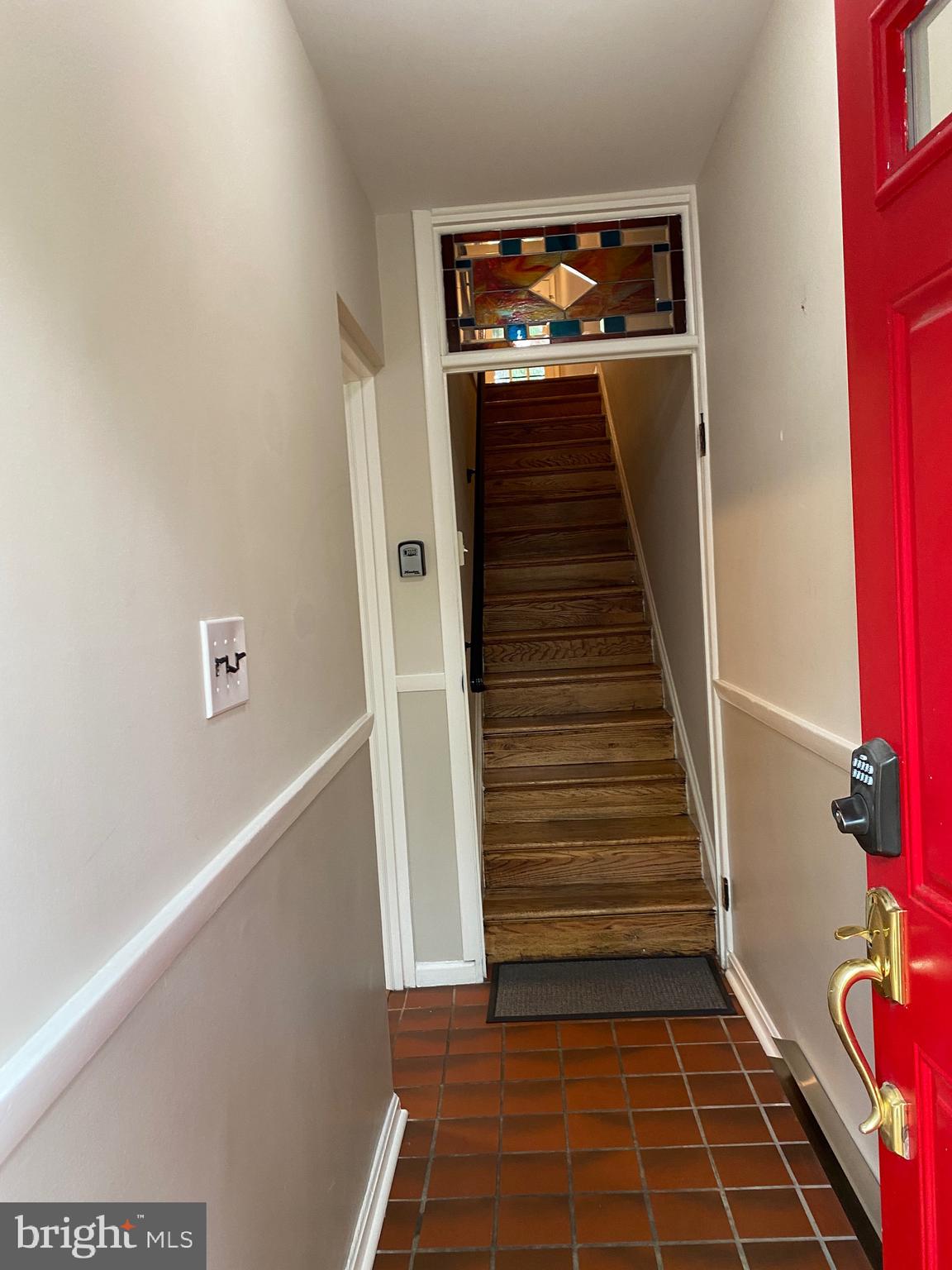 339 11th Street Southeast Washington, DC 20003 - Photo 5 of 39 a view of a hallway with stair