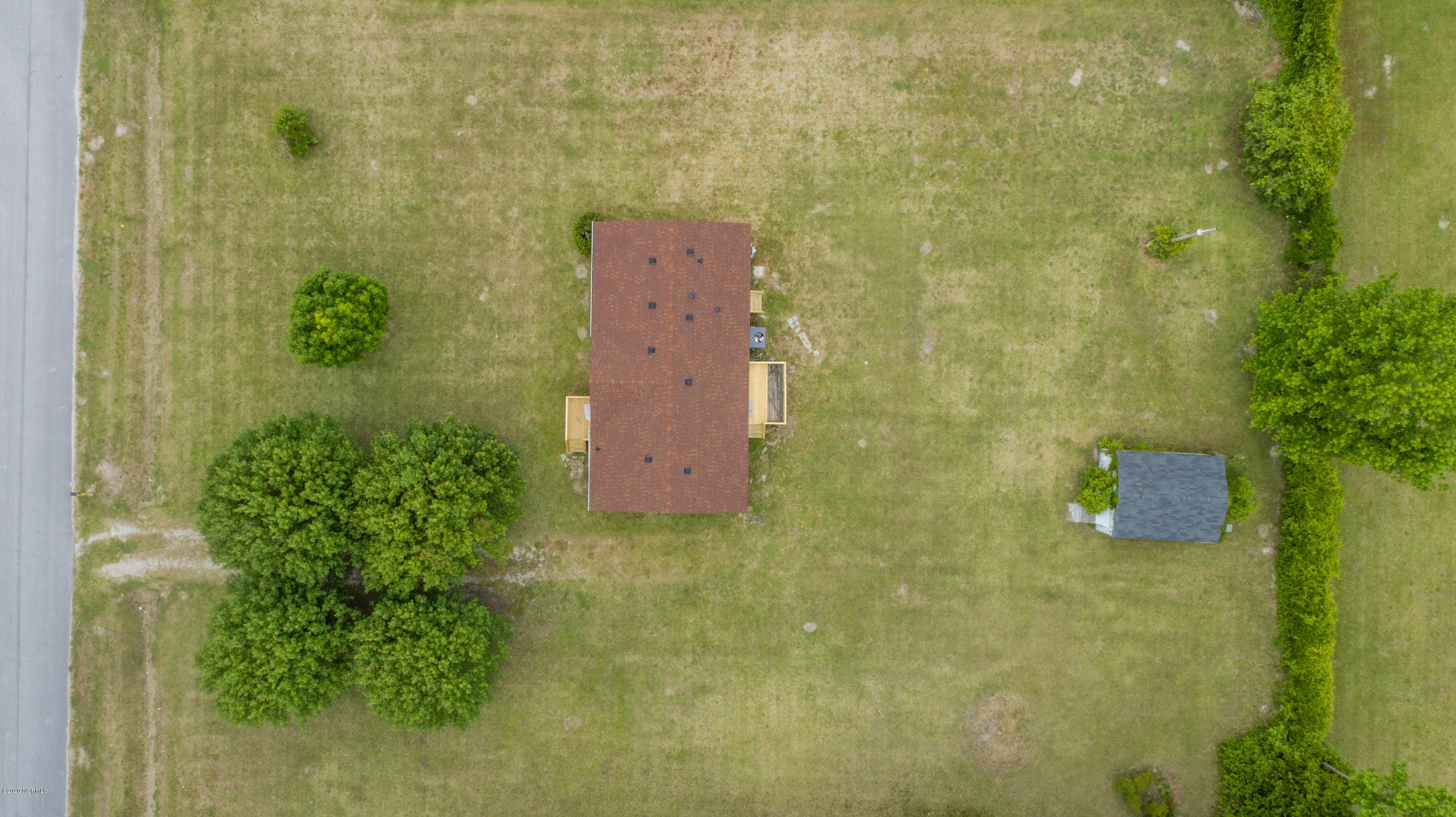 104 Paula Road New Bern, NC 28562 - Photo 26 of 35 104 Paula Rd-19