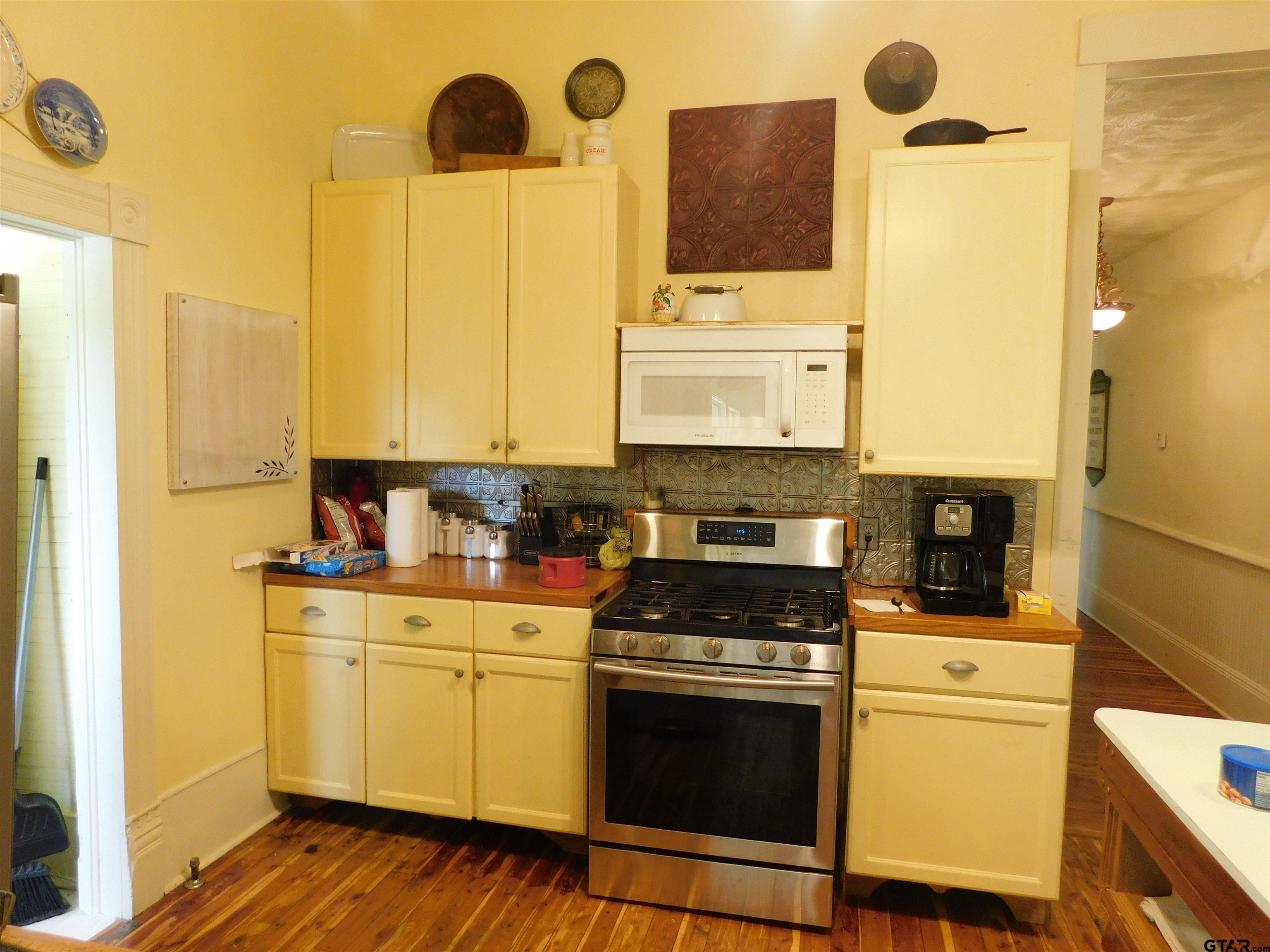 602 East North Street Lindale, TX 75771 - Photo 12 of 33