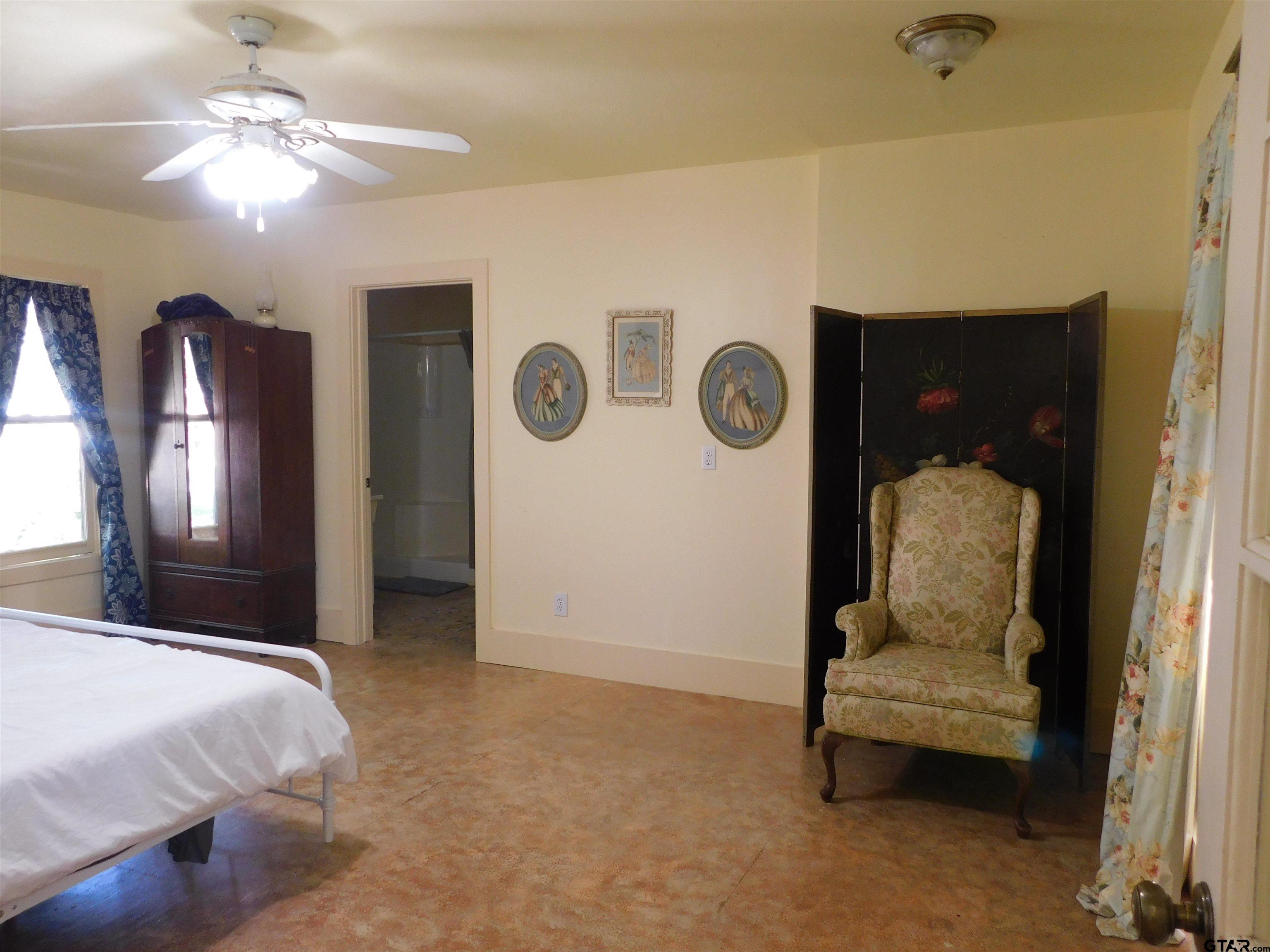 602 East North Street Lindale, TX 75771 - Photo 18 of 33