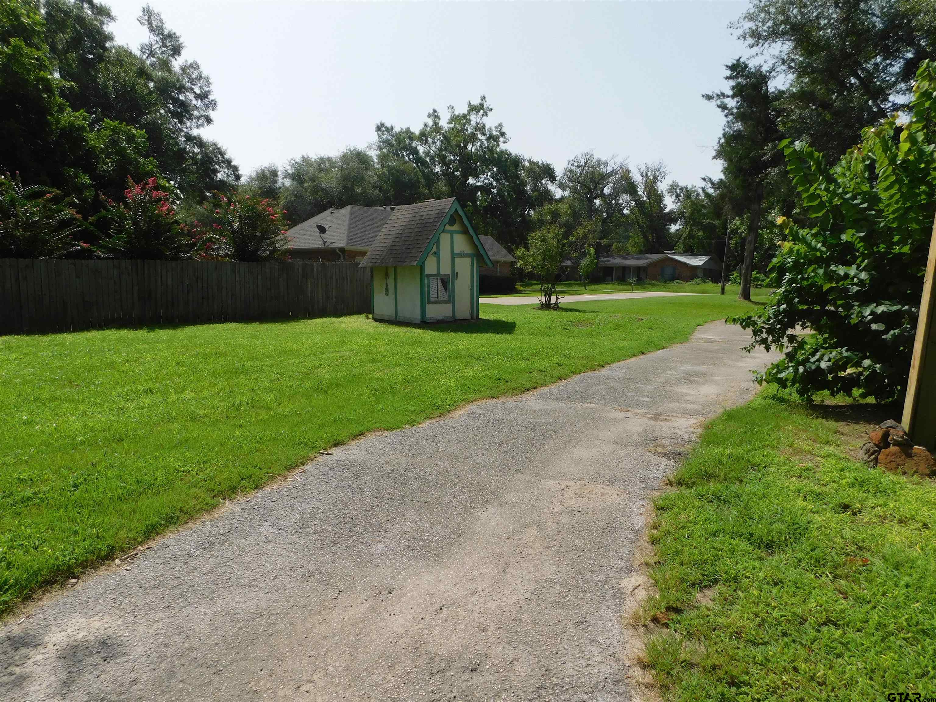 602 East North Street Lindale, TX 75771 - Photo 33 of 33