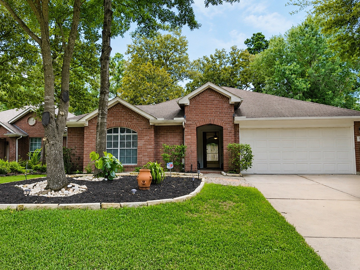 155 South Delta Mill Circle Conroe, TX 77385 - Photo 1 of 15 Property Front View