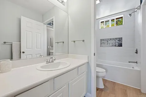 $1,275,000 | 6325 Alexandri Circle, Carlsbad, CA 92011