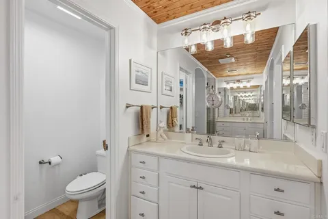 $1,275,000 | 6325 Alexandri Circle, Carlsbad, CA 92011