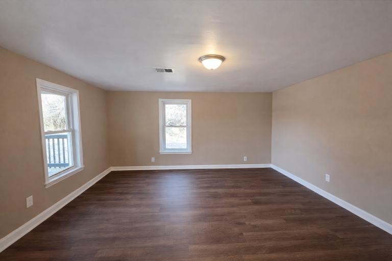 218 Locust Street Clarksville, TN 37042 - Photo 21 of 33