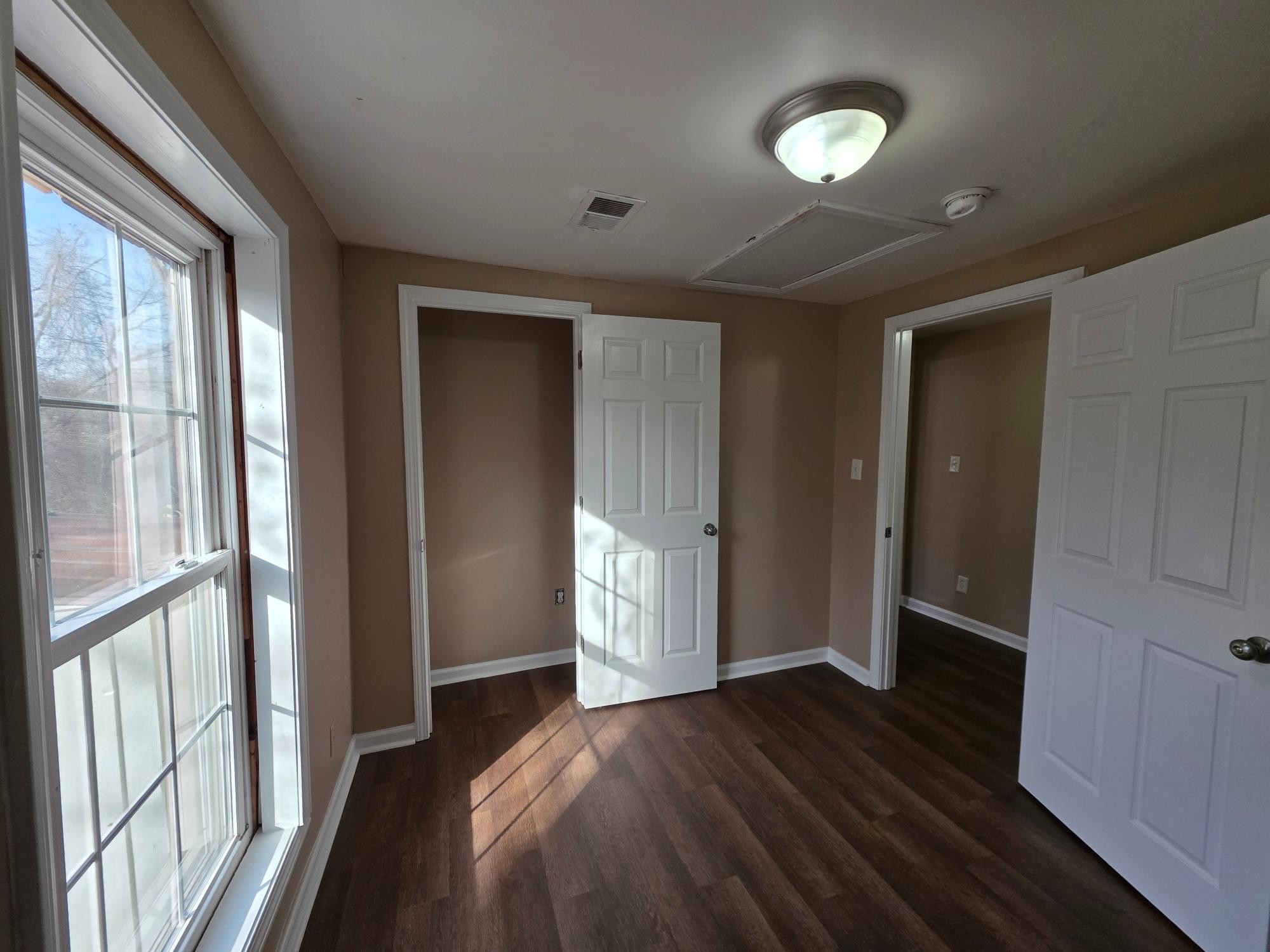 218 Locust Street Clarksville, TN 37042 - Photo 26 of 33