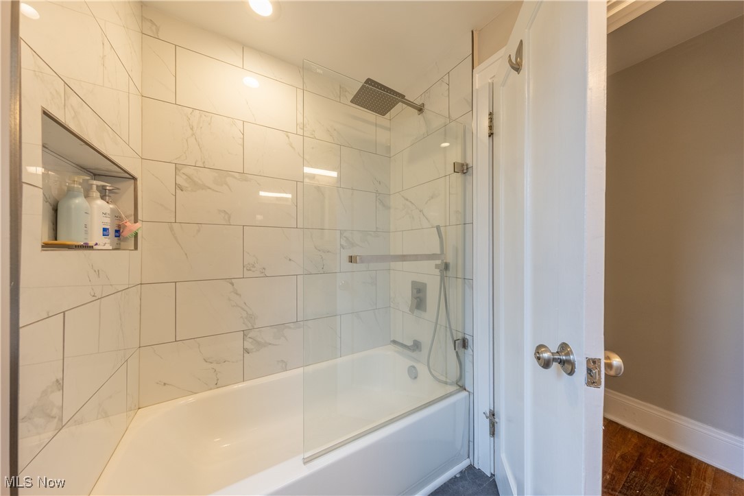 3395 Tullamore Road Cleveland, OH 44118 - Photo 31 of 39 Gallery Image 31