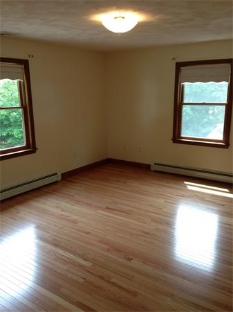 15 Hemlock Road North Reading, MA 01864 - Photo 23 of 27 Gallery Image 23