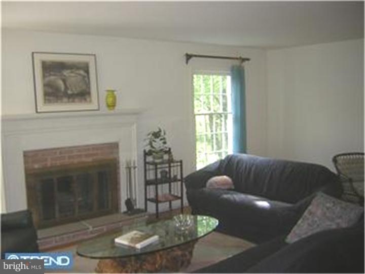 1067 Tinker Hill Road Malvern, PA 19355 - Photo 3 of 5 Gallery Image 3