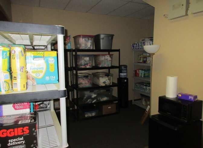 521 South State Street Belvidere, IL 61008 - Photo 11 of 49 a kitchen with a refrigerator and a stove