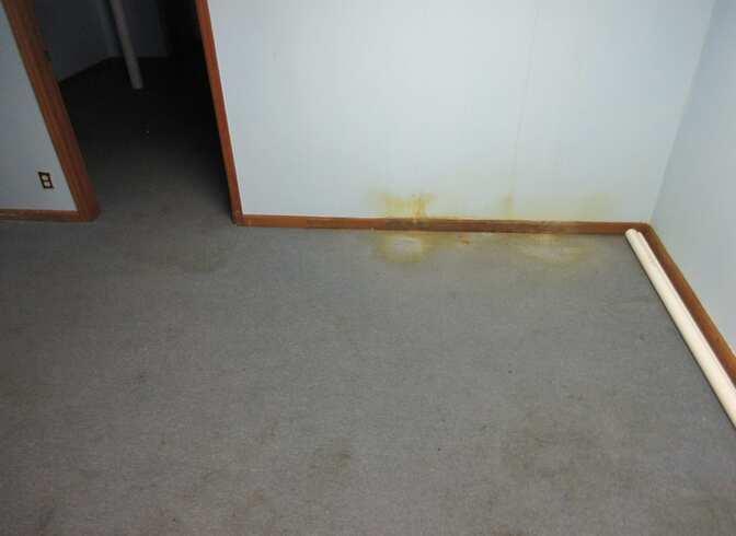 521 South State Street Belvidere, IL 61008 - Photo 7 of 49 a view of a room