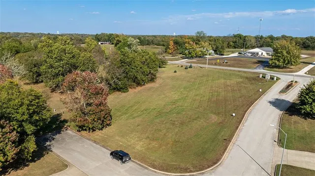 $19,900 | Lot 4 Deer Run Drive, Nevada, MO 64772