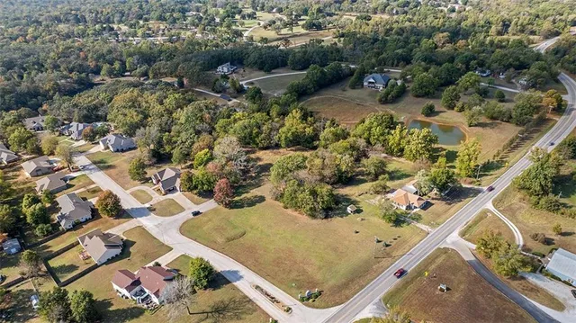 $19,900 | Lot 4 Deer Run Drive, Nevada, MO 64772