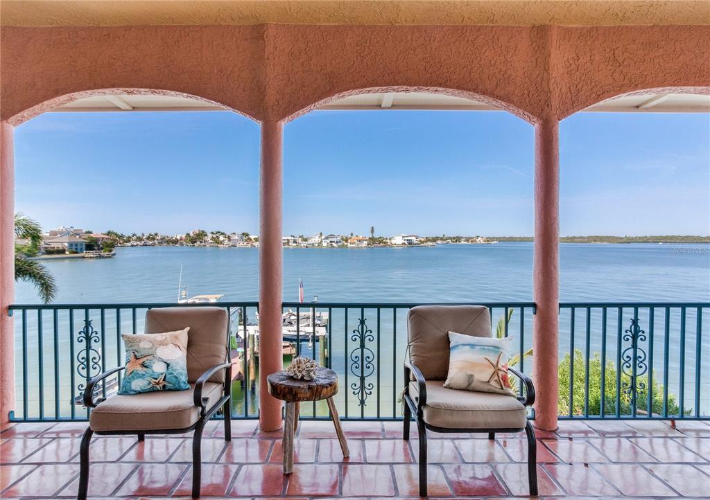 16480 Redington Drive Redington Beach, FL 33708 - Photo 23 of 93