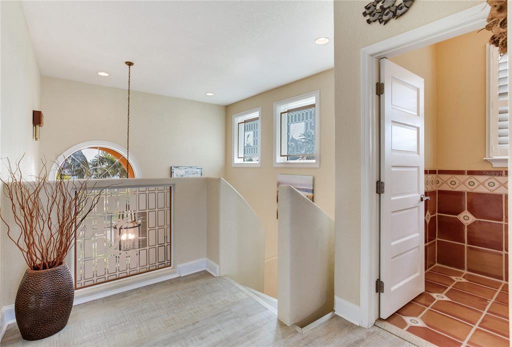 16480 Redington Drive Redington Beach, FL 33708 - Photo 38 of 93