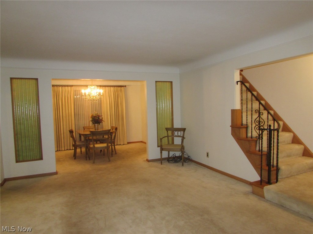 6450 Manchester Road Parma, OH 44129 - Photo 3 of 29