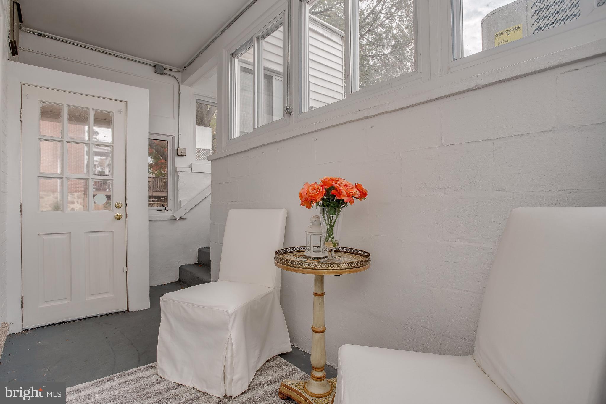 3725 Keswick Road Baltimore, MD 21211 - Photo 15 of 30 Sunroom off Kitchen