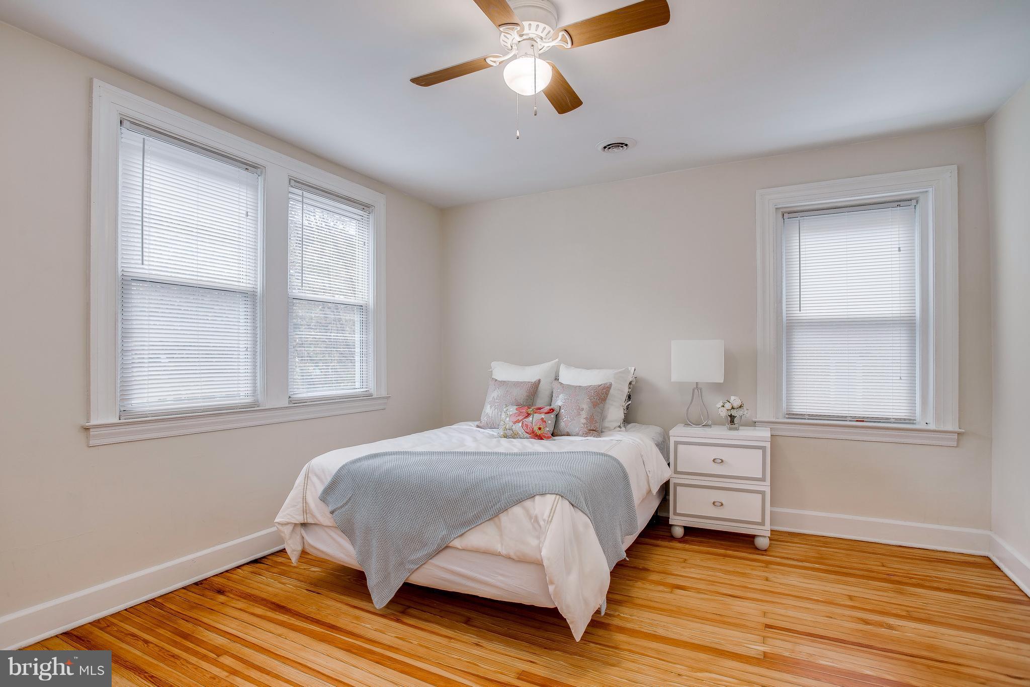 3725 Keswick Road Baltimore, MD 21211 - Photo 17 of 30 Bedroom (Master)