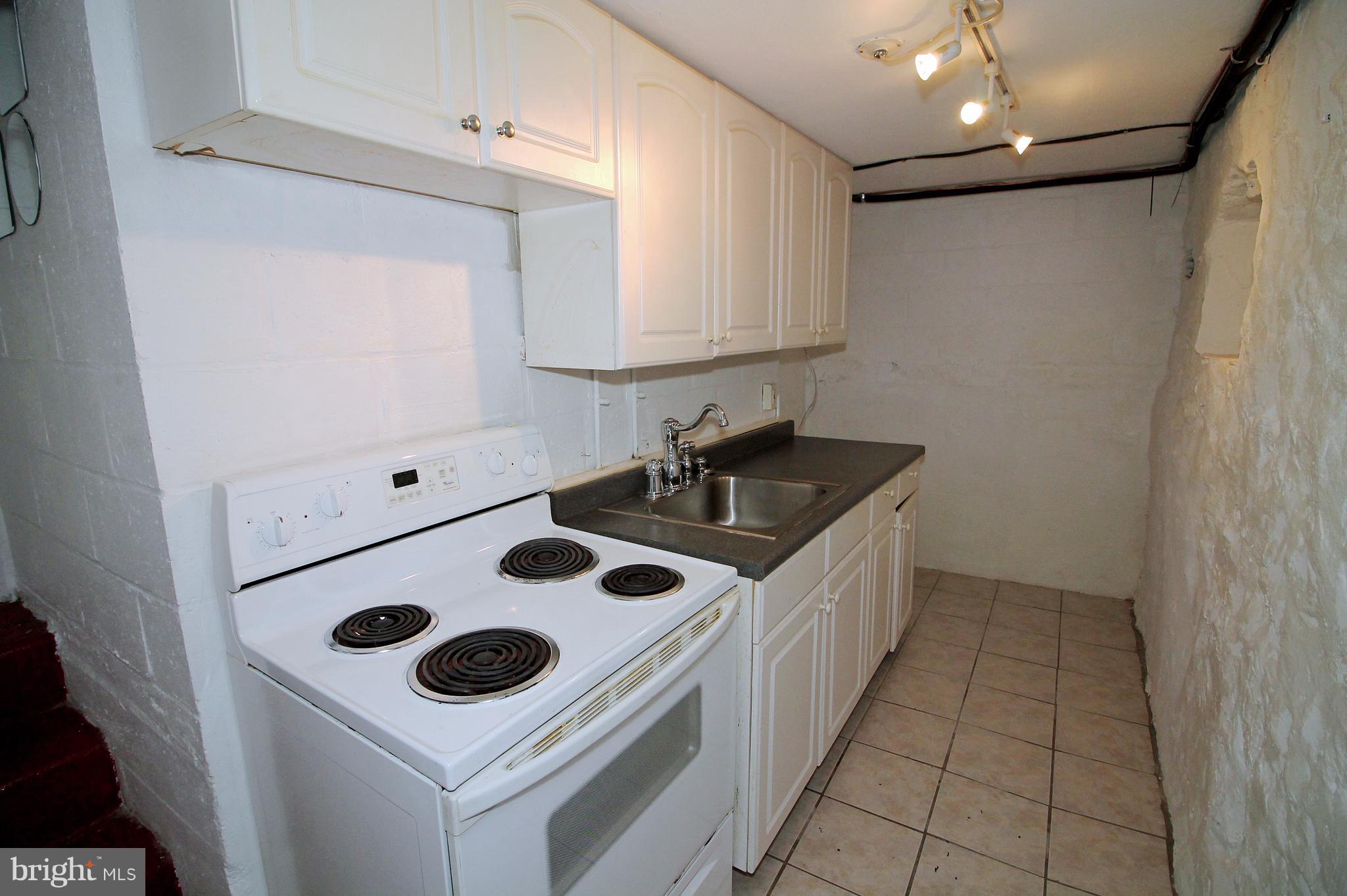 3725 Keswick Road Baltimore, MD 21211 - Photo 25 of 30 Basement Kitchen