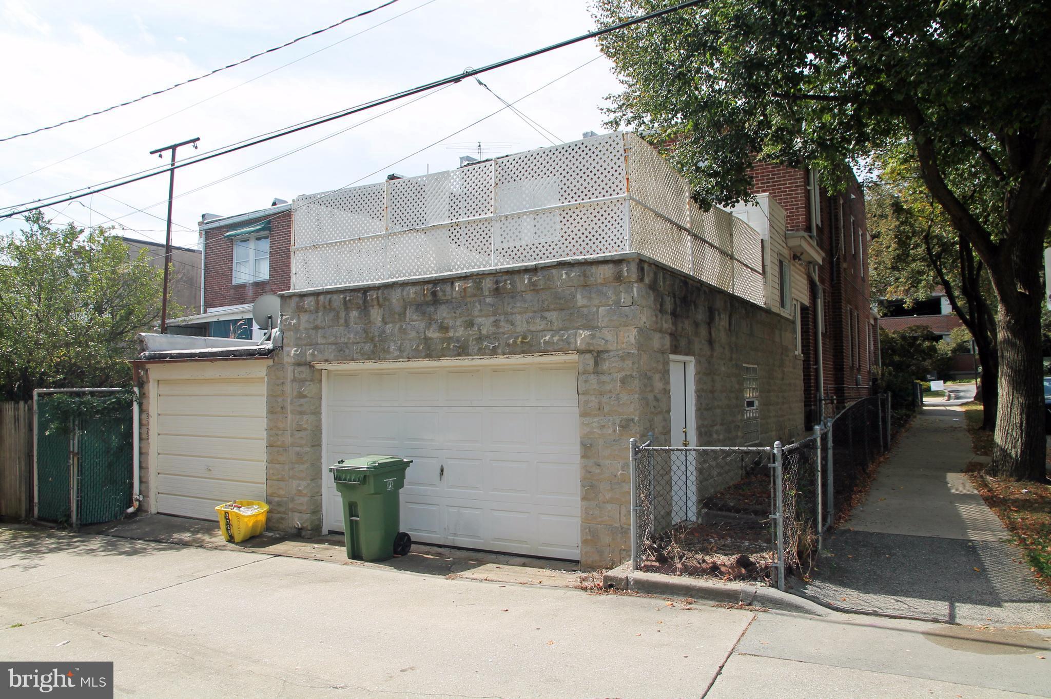 3725 Keswick Road Baltimore, MD 21211 - Photo 30 of 30 Garage