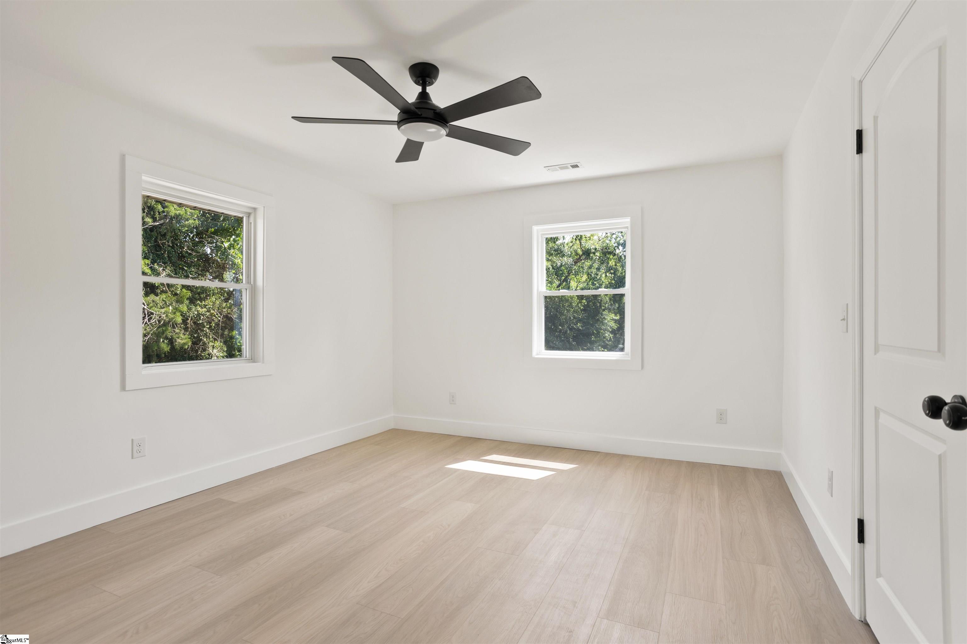 209 Endless Drive Greer, SC 29651 - Photo 25 of 32