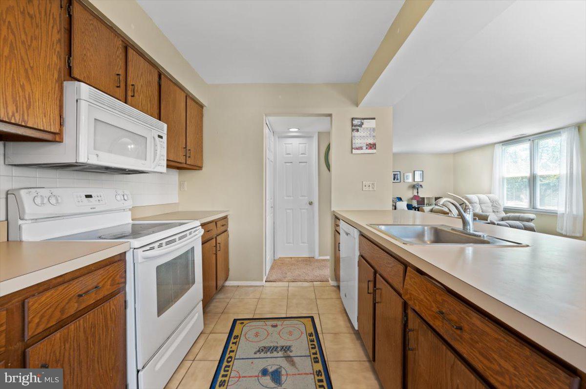 7 Stacey Drive Doylestown, PA 18901 - Photo 11 of 22