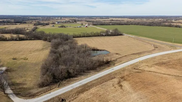 $98,000 | 1 Northwest 1st Lane, Lamar, MO 64759