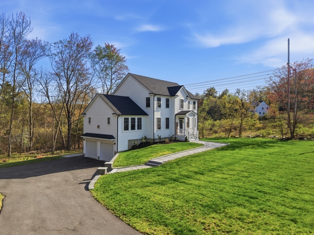 1 Smith Road Sutton, MA 01590 - Photo 1 of 38 Gallery Image 1