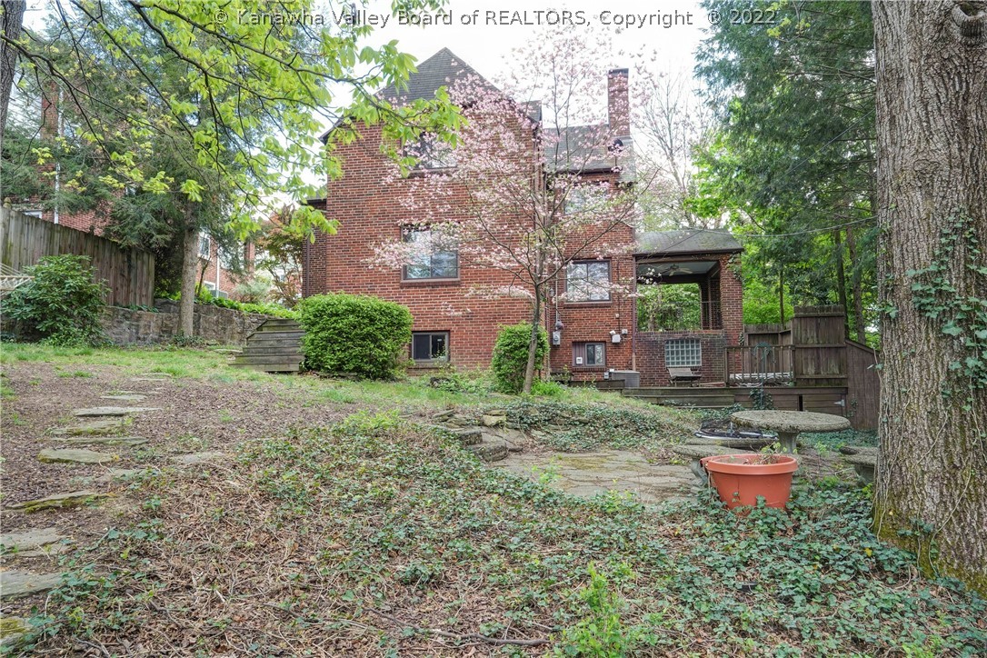 905 Highland Road Charleston, WV 25302 - Photo 37 of 39 Gallery Image 37