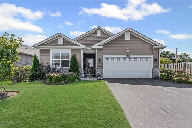 $420,000 | 6359 Doral Drive, Gurnee, IL 60031