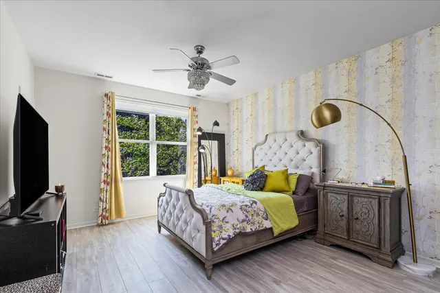 $420,000 | 6359 Doral Drive, Gurnee, IL 60031