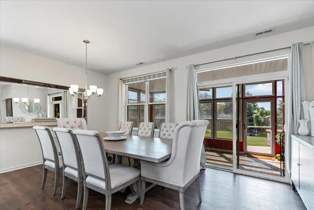 $420,000 | 6359 Doral Drive, Gurnee, IL 60031