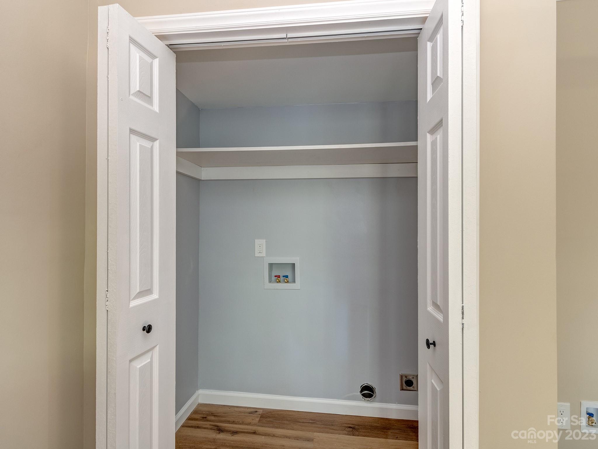 1031 State Rd S-29-424 Lancaster, SC 29720 - Photo 18 of 47 a view of a small room