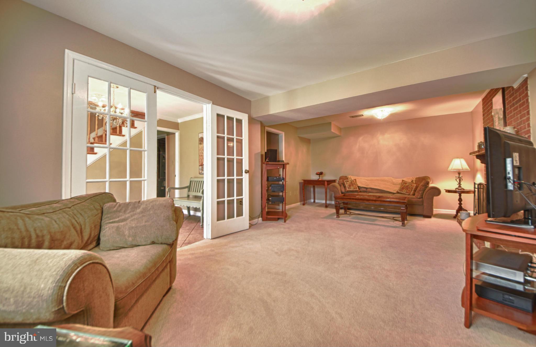 8202 Blairton Road Springfield, VA 22152 - Photo 13 of 23 Family Room
