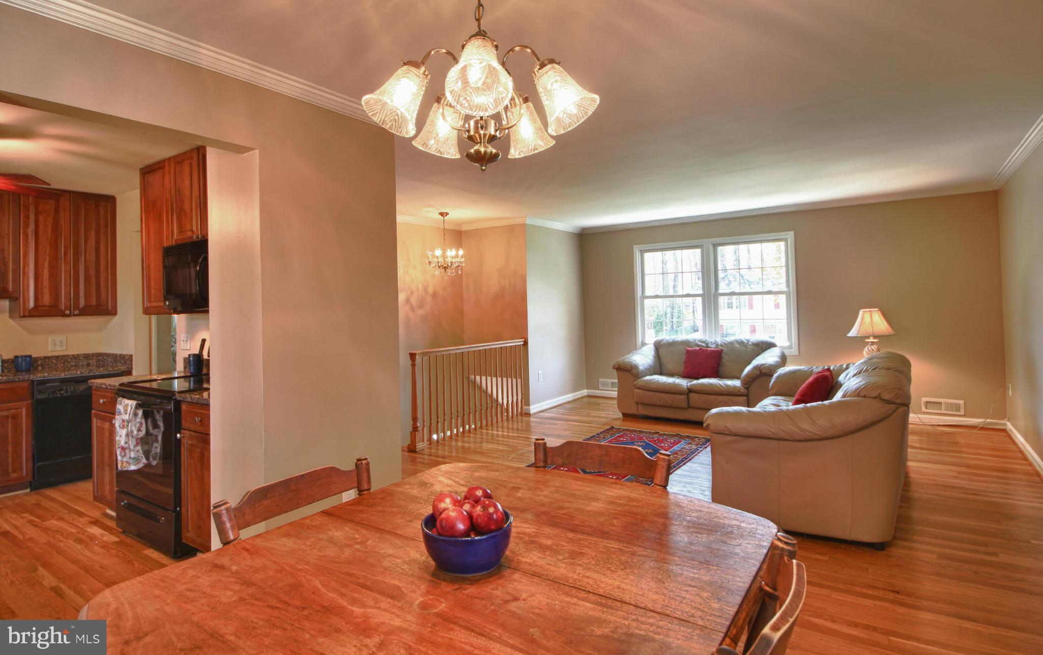 8202 Blairton Road Springfield, VA 22152 - Photo 3 of 23 Dining Room