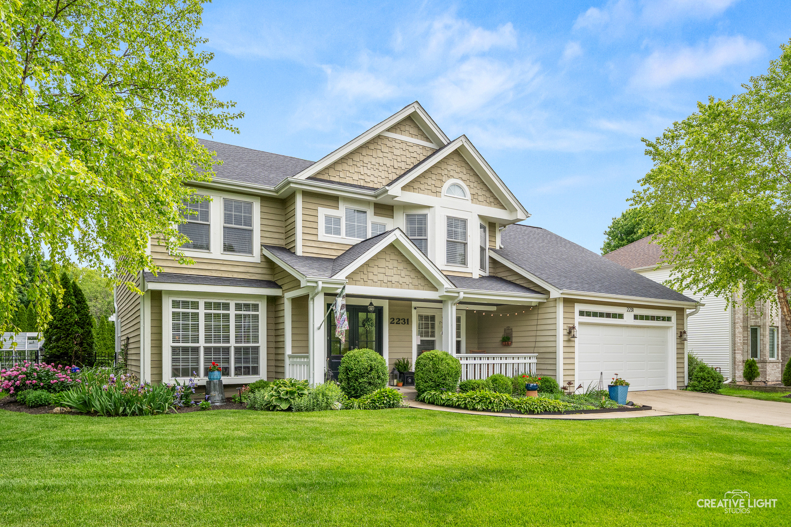 2231 Snow Creek Road Naperville, IL 60564 - Photo 2 of 36 Gallery Image 2