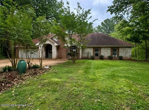 $251,500 | 306 East Drive, Unit A, Vicksburg, MS 39180